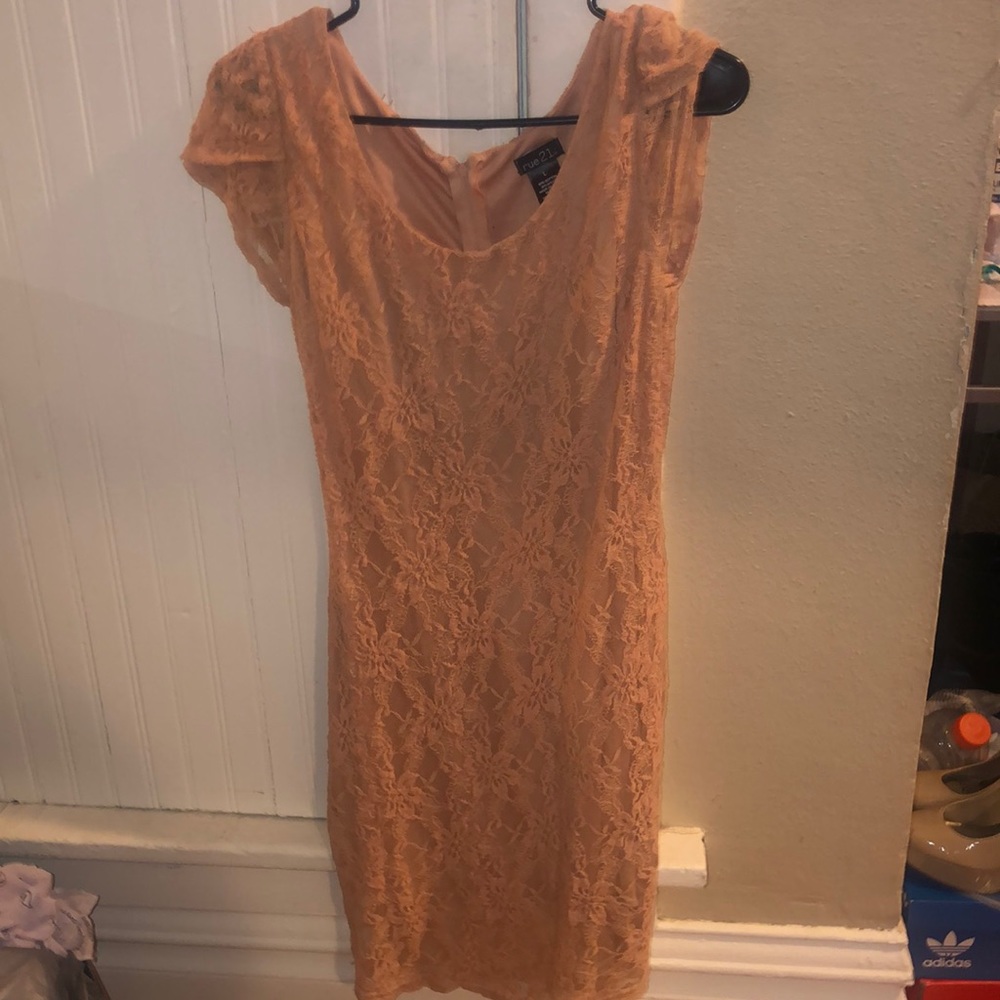 Dress from Rue21, size large, 80% cotton, 20% nylon,it’s in a new like condition